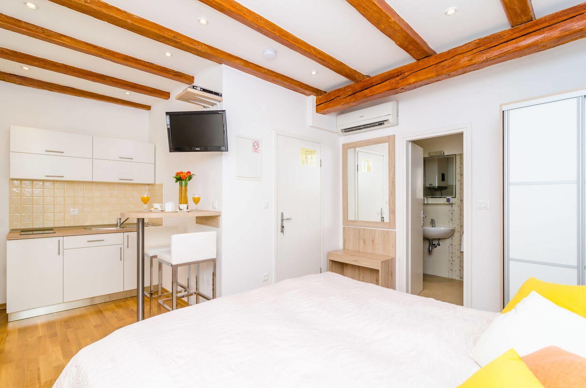 Apartments Raic Dubrovnik Bagian luar foto