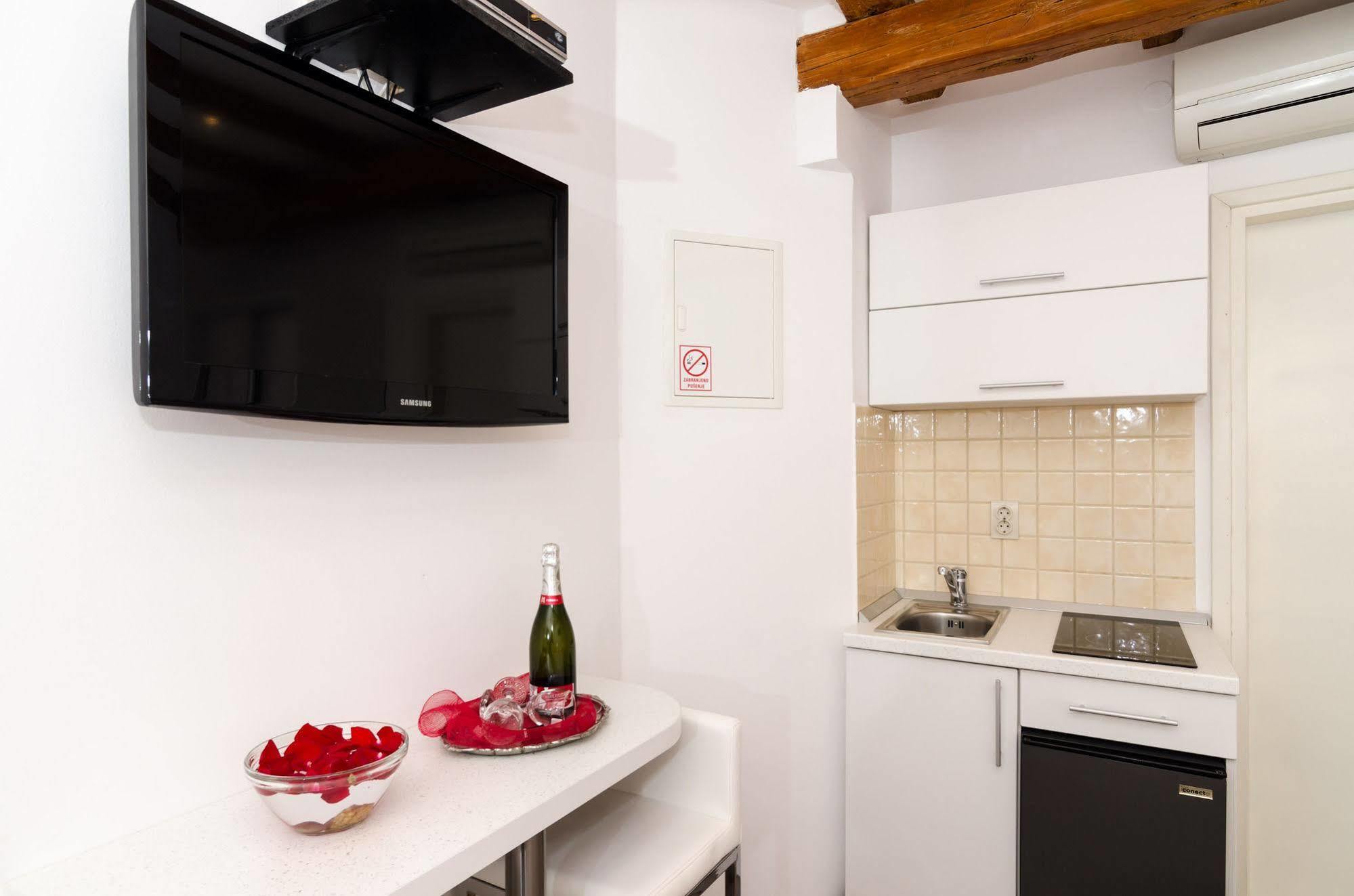 Apartments Raic Dubrovnik Bagian luar foto