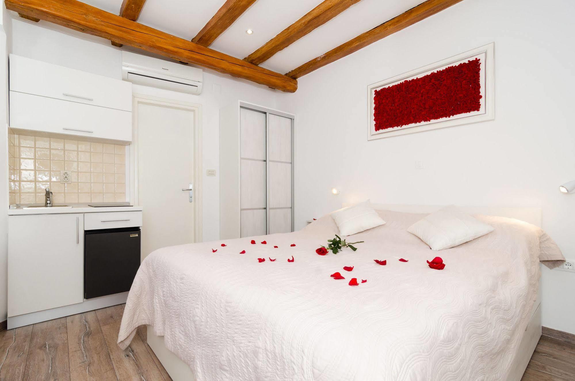 Apartments Raic Dubrovnik Bagian luar foto